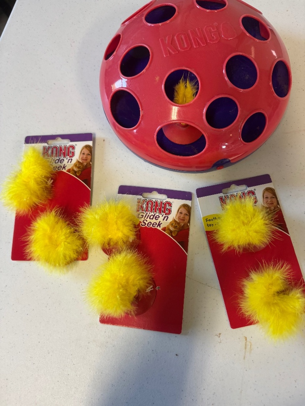 ong Cat Toy